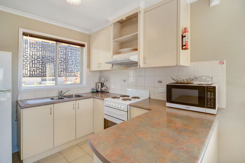 Eagle Heights Holiday Units - Scenic Unit - Accommodation Sunshine Coast 6
