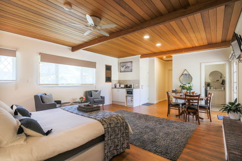 HAHNDORF LODGE - Accommodation Sunshine Coast 0