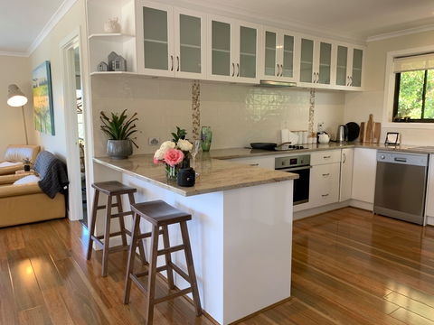 Hahndorf Luxury Lodge - Accommodation Sunshine Coast 2