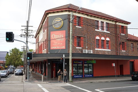 Oasis On Beamish Hotel - Accommodation Sunshine Coast 4