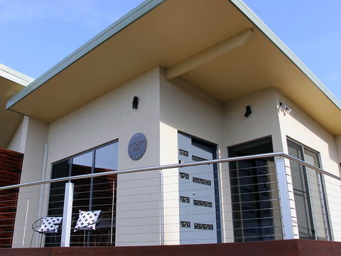 Outlook BnB - Accommodation Sunshine Coast 1