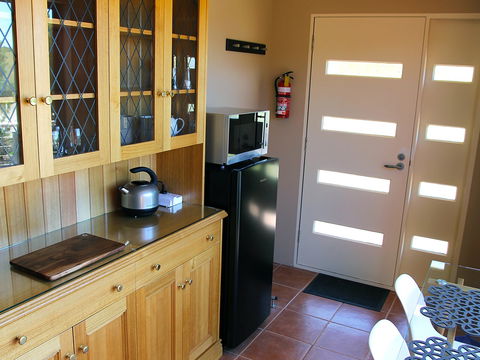 Outlook BnB - Accommodation Sunshine Coast 3
