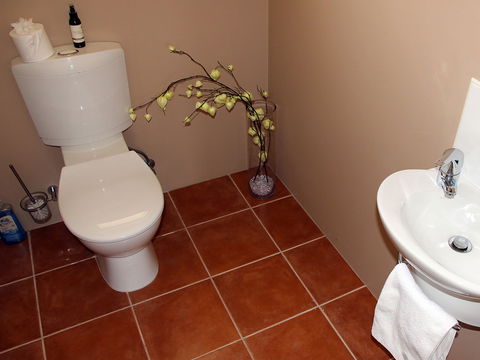 Outlook BnB - Accommodation Sunshine Coast 9