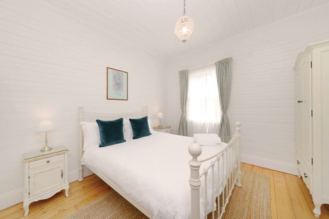 Poets Cottage - Accommodation Sunshine Coast 2