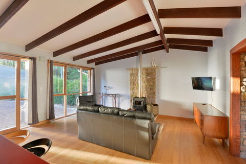 Ridgetop Hideaway - Accommodation Sunshine Coast 0