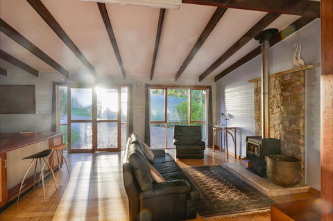 Ridgetop Hideaway - Accommodation Sunshine Coast 1