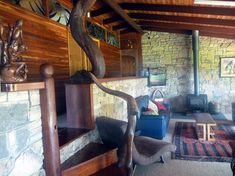 Ridgetop Hideaway - Accommodation Sunshine Coast 4