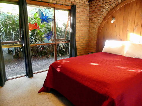 Ridgetop Hideaway - Accommodation Sunshine Coast 5