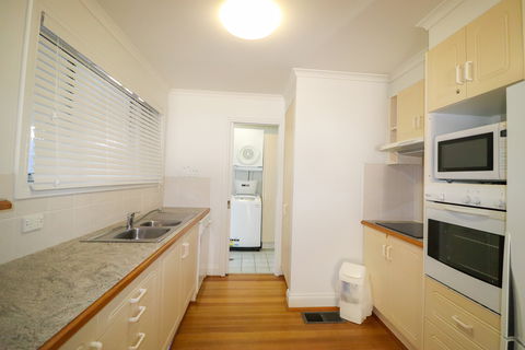 Shearwater Deluxe Villa - Accommodation Sunshine Coast 7
