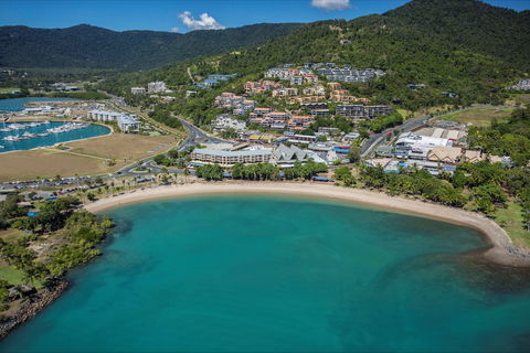 Airlie Beach Hotel - Accommodation Sunshine Coast 0