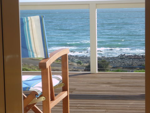 Ashendens At Penneshaw - Accommodation Sunshine Coast 1