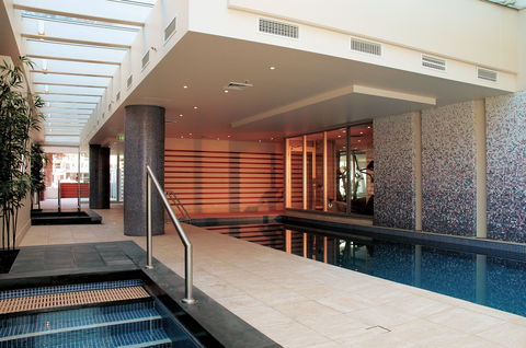 Oaks Glenelg Liberty Suites - Accommodation Sunshine Coast 1