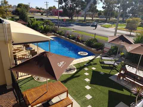 Best Western Chaffey Motor Inn - Accommodation Sunshine Coast 1