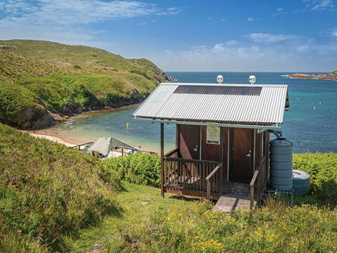Broughton Island Campground - Accommodation Sunshine Coast 1