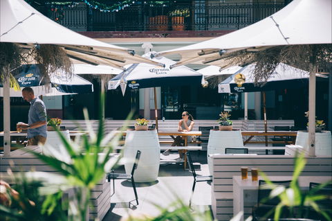 Coogee Bay Hotel - Accommodation Sunshine Coast 2