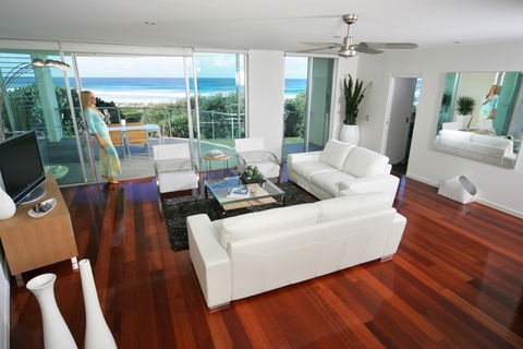 The Beach Cabarita - Accommodation Sunshine Coast 1