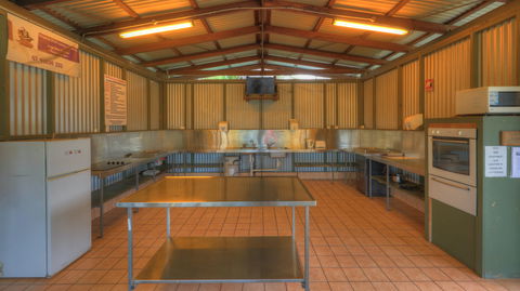 Yallakool Caravan Park On BP Dam - Accommodation Sunshine Coast 1