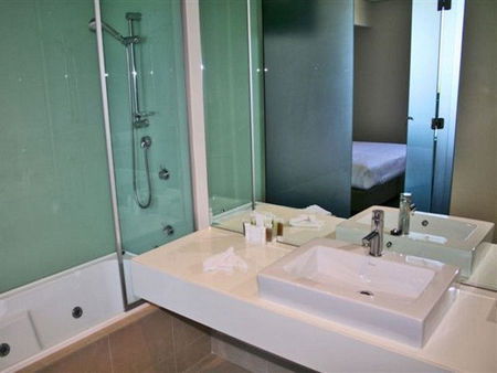 Mullaloo WA Accommodation Sunshine Coast