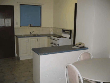 Glenvale Lodge - Accommodation Sunshine Coast 0