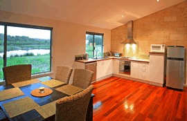 Acacia Chalets - Accommodation Sunshine Coast 1