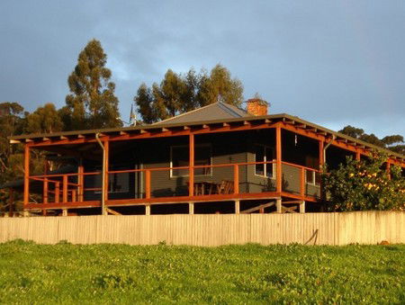 Diamond Tree Farm Stay - Accommodation Sunshine Coast 1