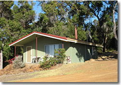 Country Cottages - Accommodation Sunshine Coast 4