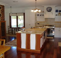 Poplar Cottage Bed And Breakfast - Accommodation Sunshine Coast