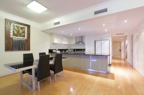 Antonas Verandah Apartments - Accommodation Sunshine Coast 3