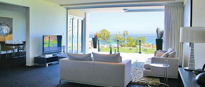 Clarion Suites Mullaloo Beach - Accommodation Sunshine Coast 0