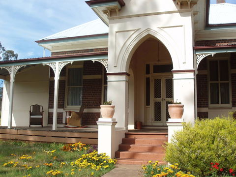 Ardlethan Bed And Breakfast - Accommodation Sunshine Coast 0