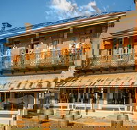 Hosies - Accommodation Sunshine Coast