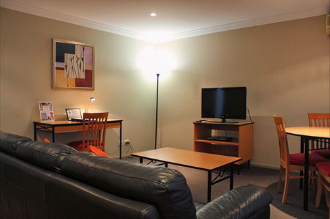 Wollongong Serviced Apartments - Accommodation Sunshine Coast 2