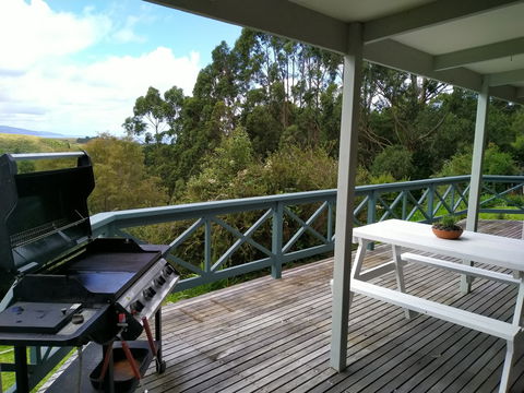Fernhouse - Accommodation Sunshine Coast 2