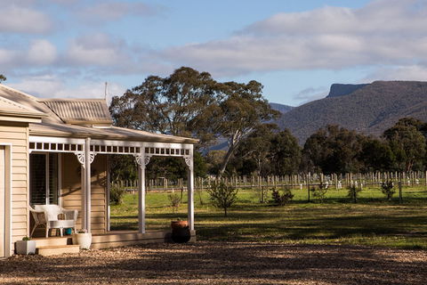 Lallibroch - Accommodation Sunshine Coast 0