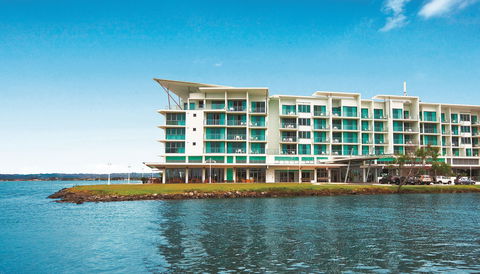 Ramada Hotel & Suites Ballina - Accommodation Sunshine Coast 2