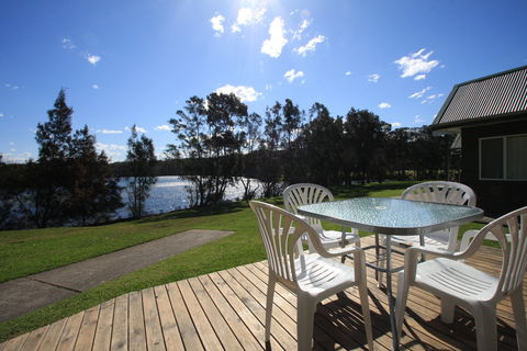 Sea Shell Chalet - Accommodation Sunshine Coast 0