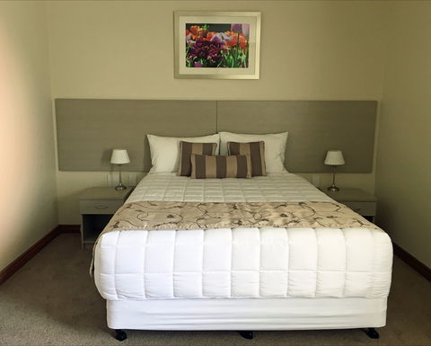 Silver Sands Resort - Accommodation Sunshine Coast 1