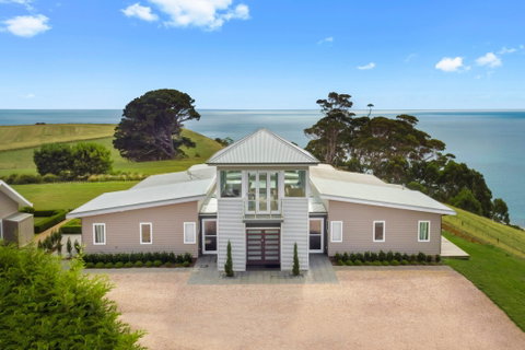Table House Farm - Accommodation Sunshine Coast 0