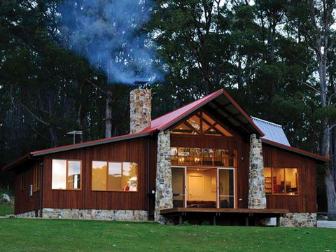 Adventure Bay Retreat - Accommodation Sunshine Coast 1