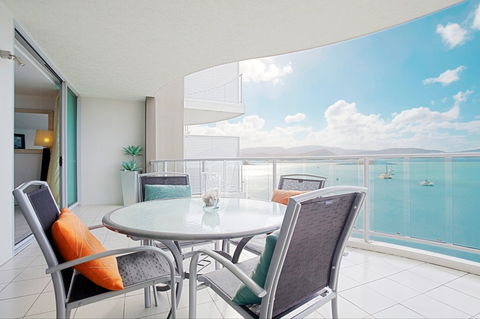 At Marina Shores - Accommodation Sunshine Coast 0