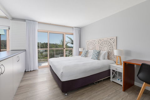 Charlesworth Bay Beach Resort - Accommodation Sunshine Coast 0