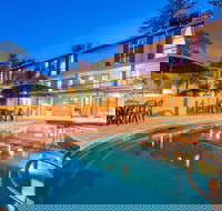 Cottesloe Beach Chalets - Accommodation Sunshine Coast