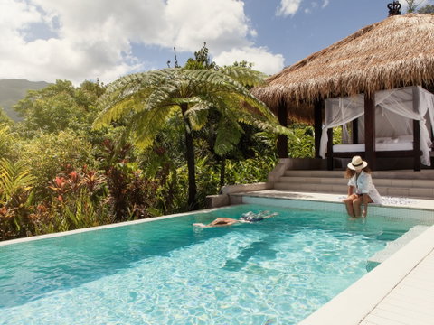 Executive Retreats - Shangri-La - Accommodation Sunshine Coast 0