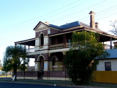 Gidgee Guesthouse - Accommodation Sunshine Coast 0