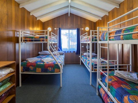 Havana Villas - Accommodation Sunshine Coast 2