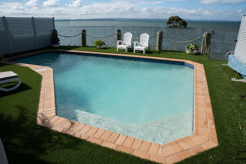 Moreton Bay Beach Lodge - Accommodation Sunshine Coast 0