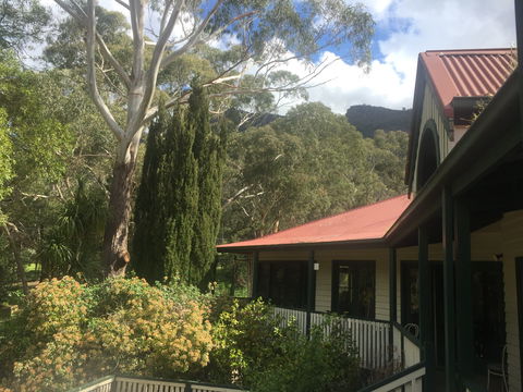 Mountain Grand Halls Gap - Accommodation Sunshine Coast 1
