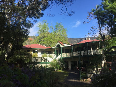 Mountain Grand Halls Gap - Accommodation Sunshine Coast 2