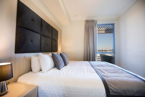 Zappeion Apartments - Accommodation Sunshine Coast 0