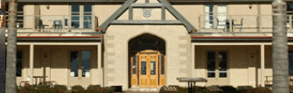 The Seahorse Inn Hotel - Accommodation Sunshine Coast 1